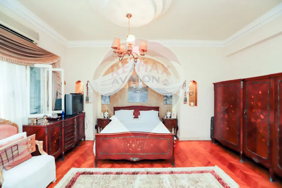 Apartment for sale 353 m Kafr Abdo (steps from El Lebieny Park)