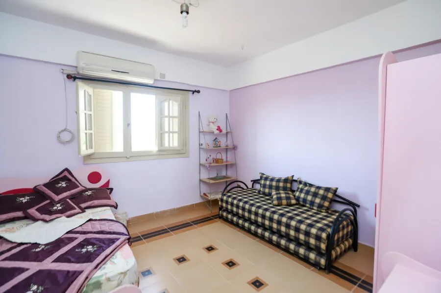 فيلا للبيع او للإيجار مفروشة 1600م بكينج مريوط  (خلف فندق افريكانا)