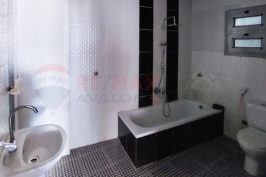 شقة للبيع 154 م الابراهيميه (ش الحجاز)