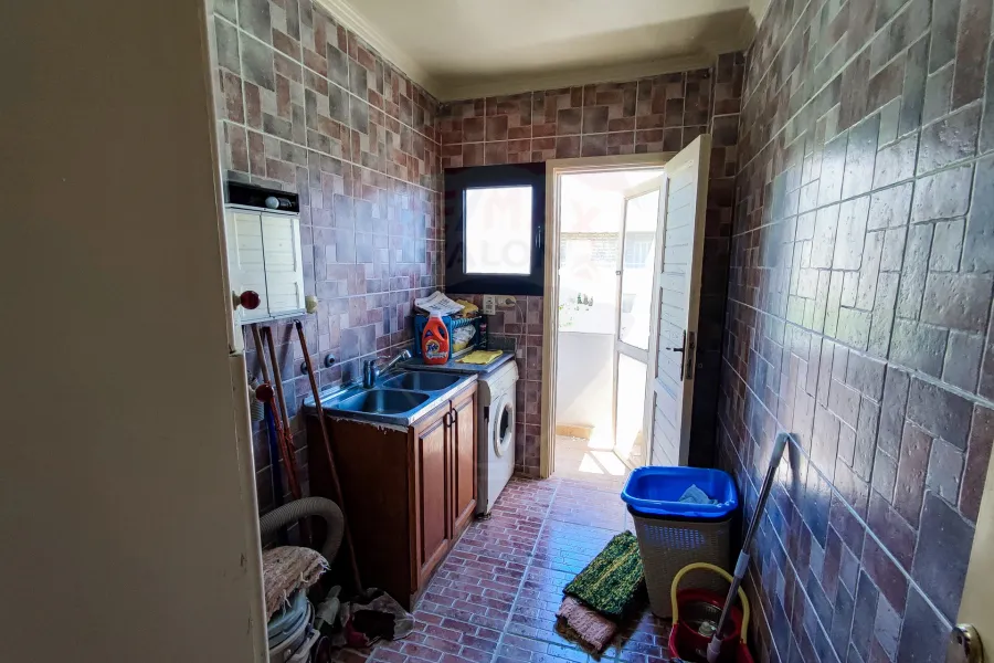 فيلا للبيع الساحل ( سيدي كرير) 324 م