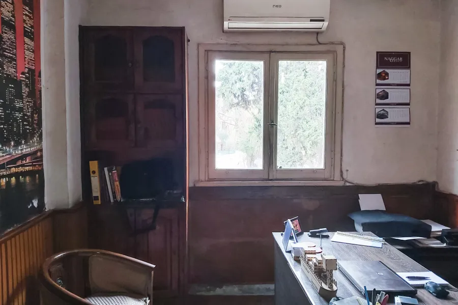 مقر ادارى للبيع 80 م محطة الرمل ( ش دكتور حسن فضالي )