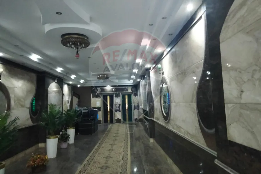 Apartment for rent 190 m Kafr Abdo (near to Saint Jenny square)