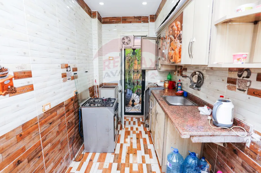 شاليه للبيع 175 م المعمورة الشاطئ ( شارع النصر )