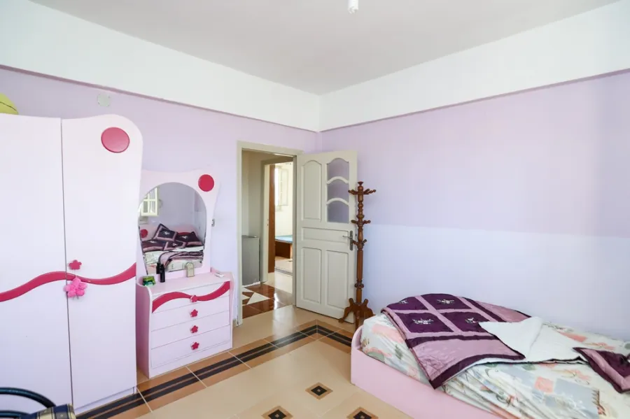 فيلا للبيع او للإيجار مفروشة 1600م بكينج مريوط  (خلف فندق افريكانا)