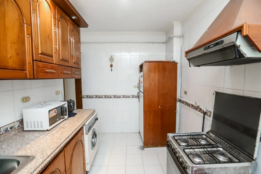 Apartment for sale 185m Al-Azarita (Near To Tram station)