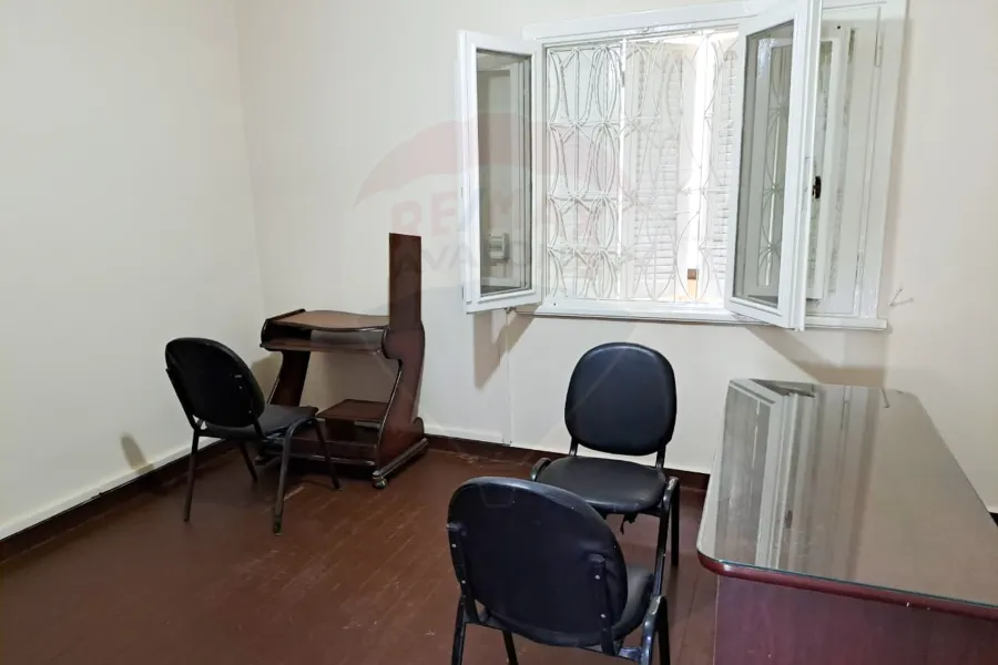 Administrative Apartment For Rent 130 m Smouha (Garden City St.)