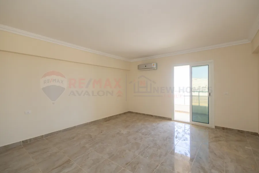 Palace for sale (Marseilia Beach 4 - Sidi Abddelrahman) 1,300 m