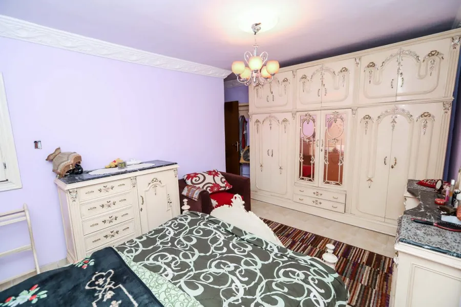 Furnitued Apartment for rent 130m Miami (kaaed El-Sarb St.)