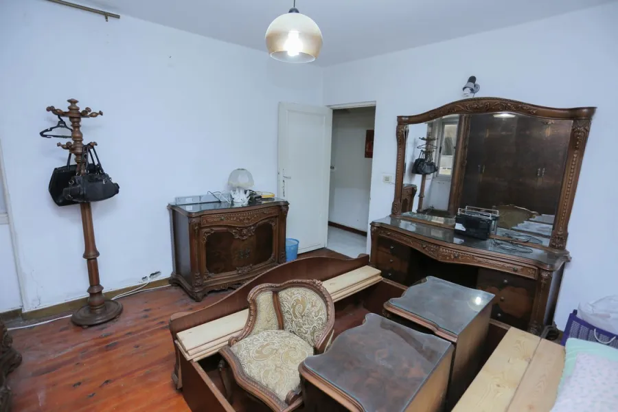 Apartment for sale 110m El-Saraya (Brunched from kornich Road.)