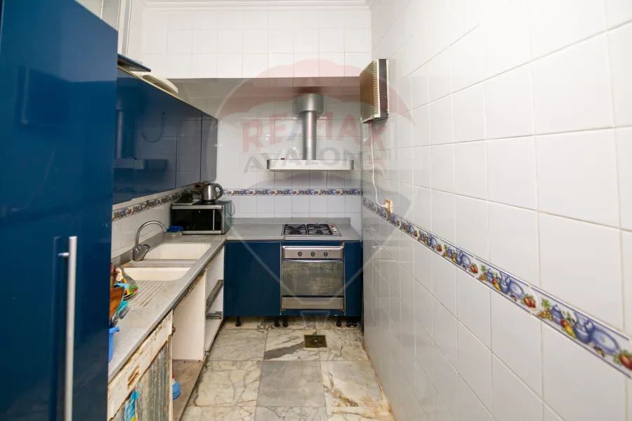 فيلا ستاند ألون للبيع (قرية بدر)  200 م + 120 م جاردن - صف أول بحر - 13,500,000 ج