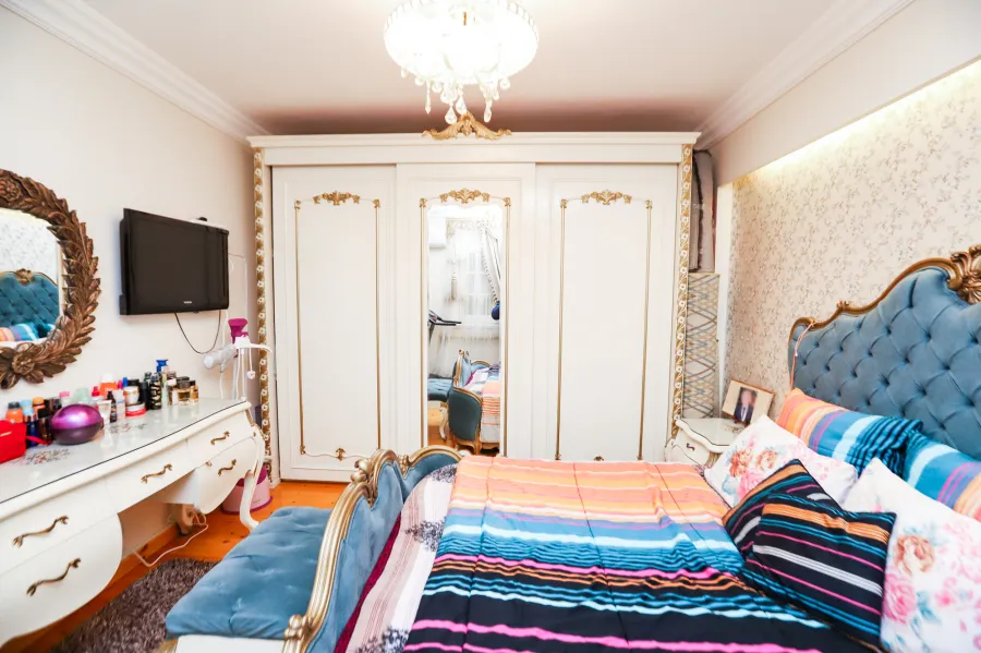 Apartment For Sale 160m Zezinia (Steps From Abou qier St.)