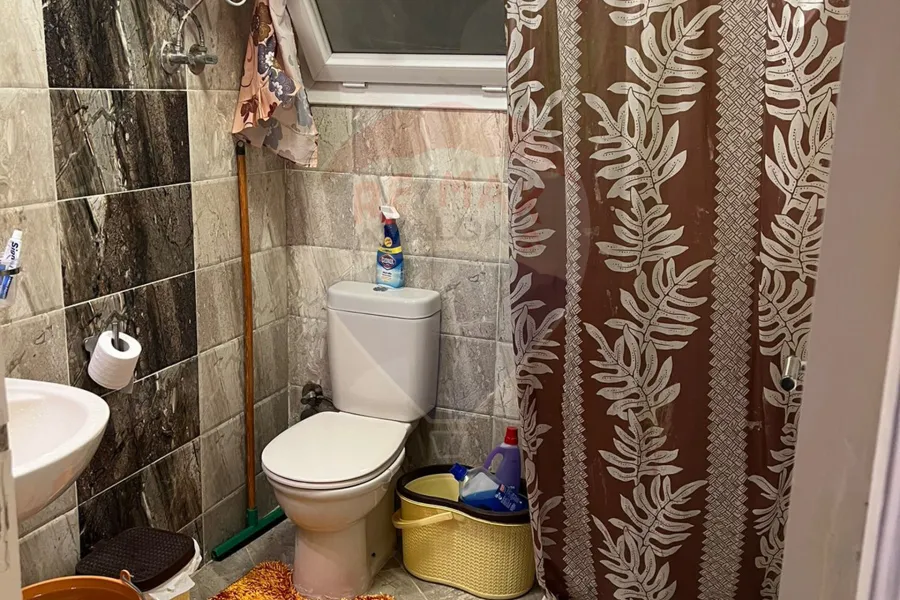 Chalet with roof for sale (Marseille Beach 4) 90 m + 90 m roof