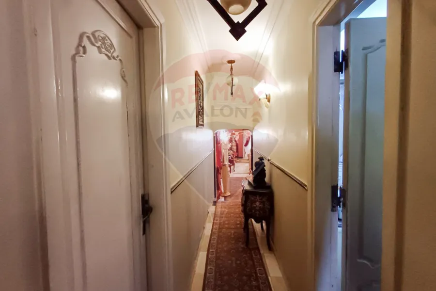 شقة للبيع 186 م بحري (فيو بحر مباشرة)