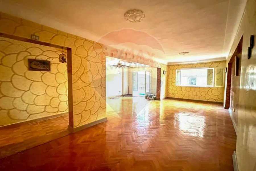 Apartment for sale 140 m Kafr Abdo (Al-Shahid Adel Sabry St.)