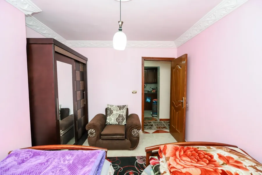 Furnitued Apartment for rent 130m Miami (kaaed El-Sarb St.)