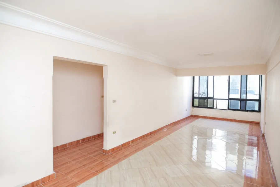 شقة للبيع 130م فلمنج ( شارع الفتح - على الترام )