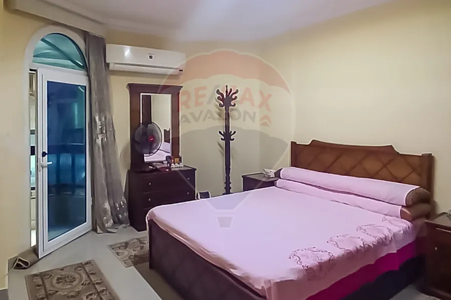 شقه للبيع 215 م كيلوباترا (علي البحر)