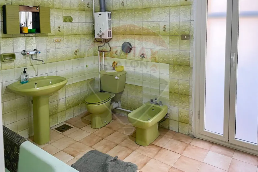 شقة للبيع 160م سبورتنج ترام (ش عمر لطفي)