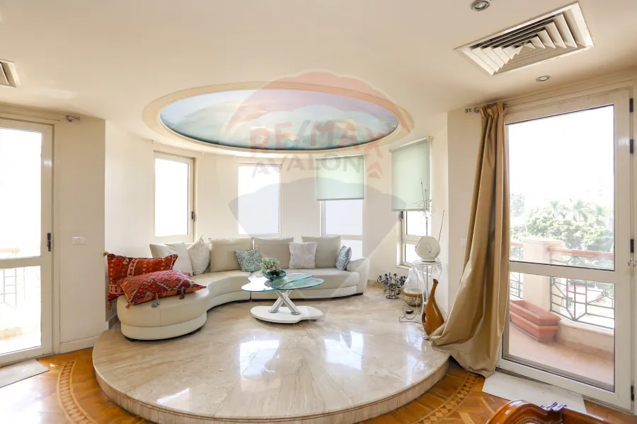 Apartment for sale 400 m Kafr Abdo (steps from al lemby garden)