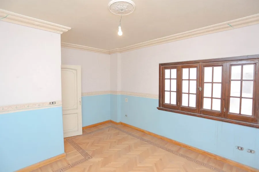 شقة دوبلكس للبيع 236م سموحة (ش فوزى معاذ الرئيسي)