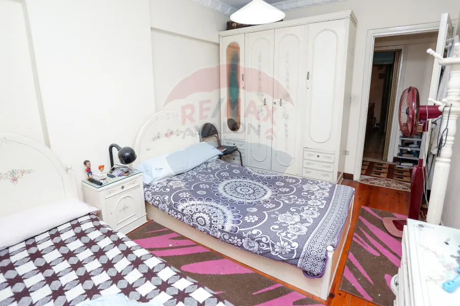 شقة للبيع 135م الإبراهيمية (خطوات من البحر)