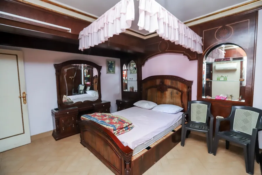 Apartment for sale 185m Al-Azarita (Near To Tram station)