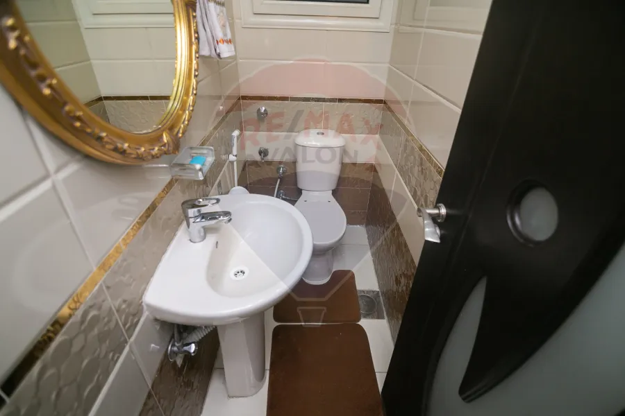 شقة للبيع 160 م المندرة (ش ادريس)