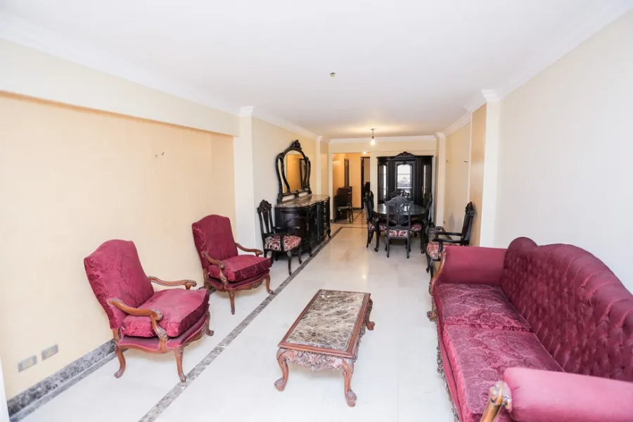 شقة للبيع 175م بولكلي (خلف نادي القضاه)