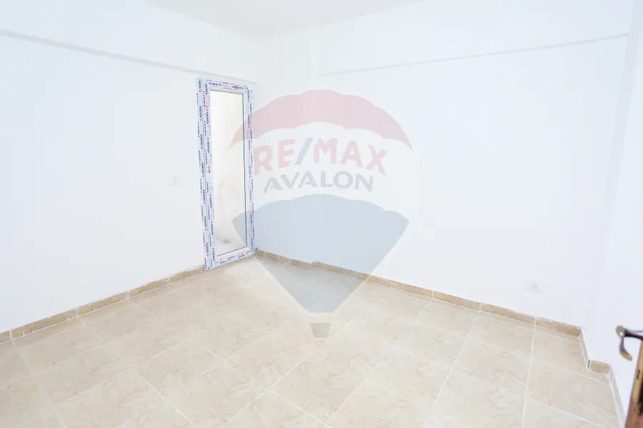 شقة للبيع 105 م سموحة الجديدة (بالقرب من نادي الإتحاد)