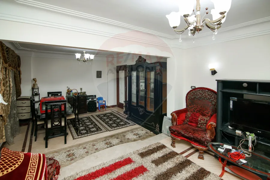 شقة للايجار المفروش 95 م سموحة (ش اسماعيل سري)