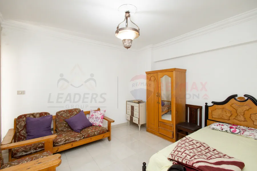 Apartment for sale 130 m Maamoura Beach (steps from the sea)