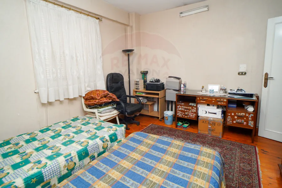 Apartment for sale 220 m Louran ( Sharawy St )