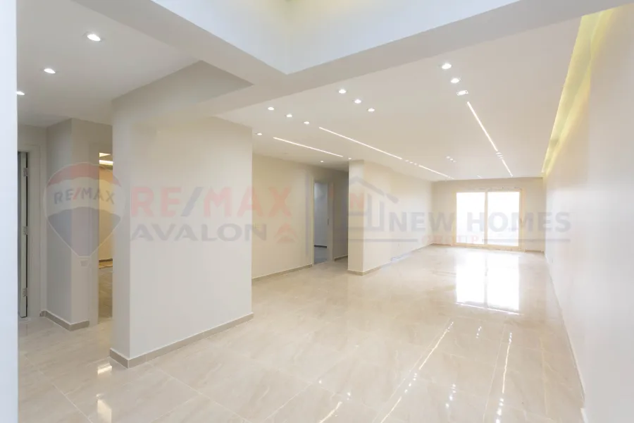 Apartment for sale 200 m Smouha (Valore El-Naql &amp;amp; El-Handasa St.)