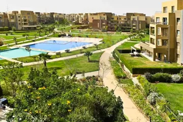 شقة ارضى بجاردن للبيع اكتوبر (بالم باركس)  90 م + 100 م جاردن