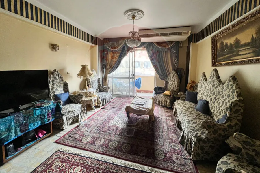 شقة للبيع 140 م سموحة (ش مستشفي الاندلسية)