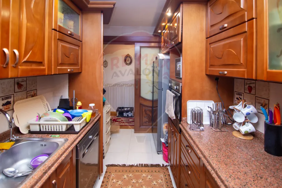 Apartment for sale 150 m Smouha (Landmark Compound)