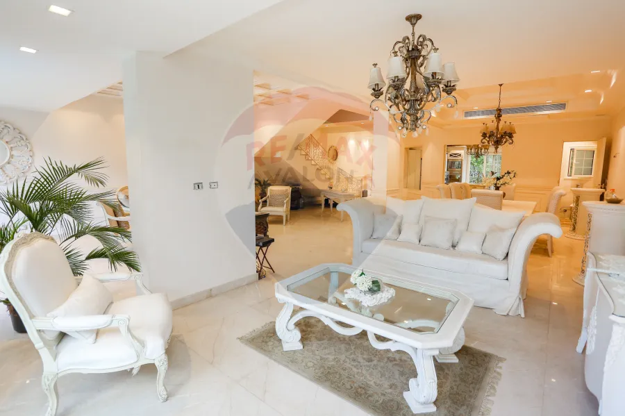 Villa for sale 400 m (Miroza Compound - Next to carfour city center &amp; Dizinia mall - New Alex)