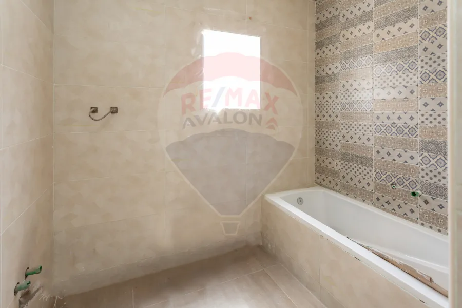 Apartment for sale 110 m Victoria (Amir St.- steps from Abu Qir St.)