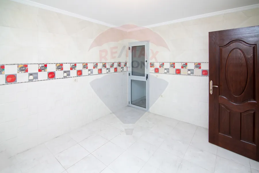 شقة للبيع 256 م سابا باشا (أبراج السرايا رويال بلازا)