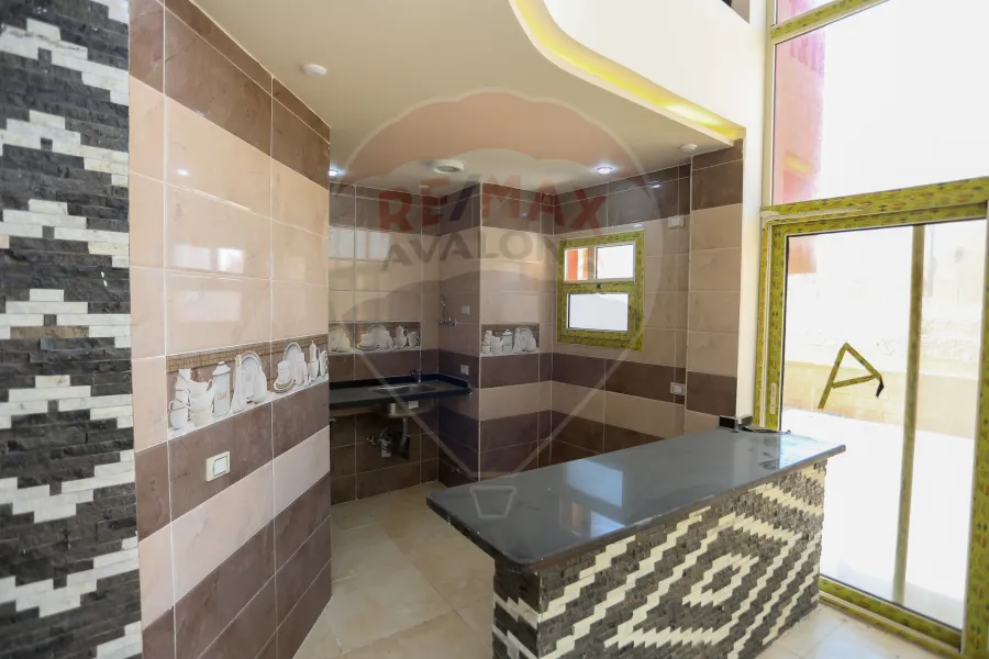 فيلا ستاند الون للبيع (بيرلا مارينا) 127 م