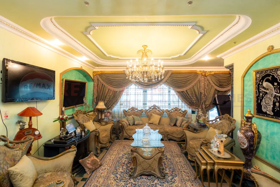 Apartment for sale 330 m Miami (direct sea)