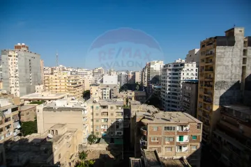 شقة للبيع 190 م سابا باشا  (ش عبد السلام عارف)