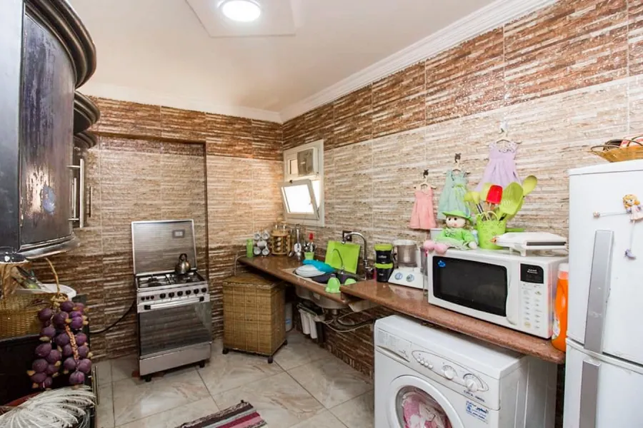 شقة للبيع 150م العجمي (بيانكي  - ش الاربعين)