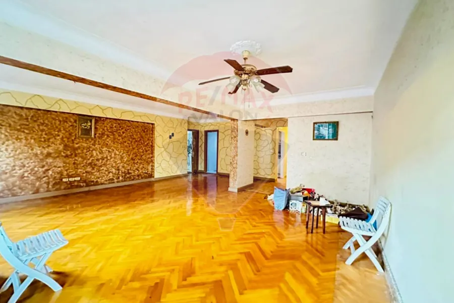 Apartment for sale 140 m Kafr Abdo (Al-Shahid Adel Sabry St.)