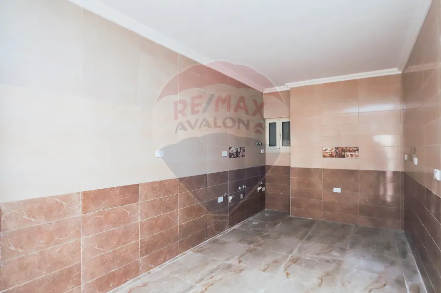 Apartment for Rent 165 m Louran (Branched from the sea)