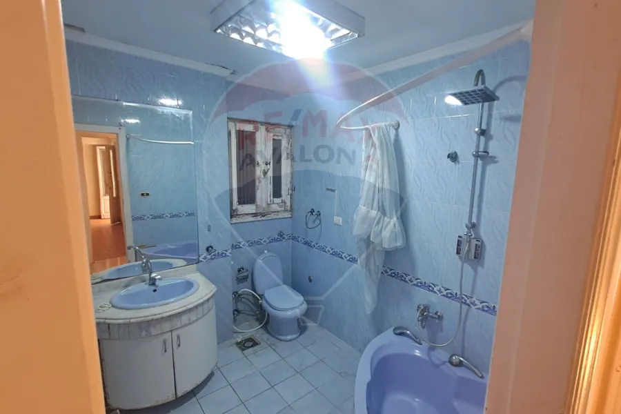 Apartment for rent 150 m Louran (branching from Al-Iqbal Street - Brand Building)