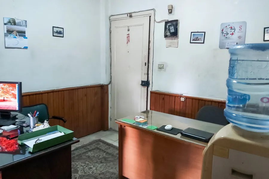 مقر ادارى للبيع 80 م محطة الرمل ( ش دكتور حسن فضالي )