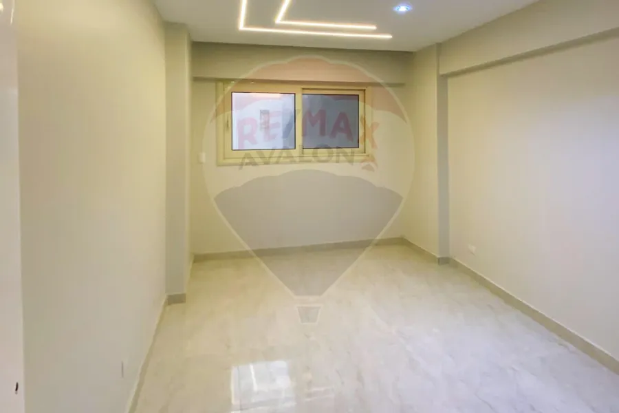 Apartment for sale 135 m Saba Basha (Steps from the sea)