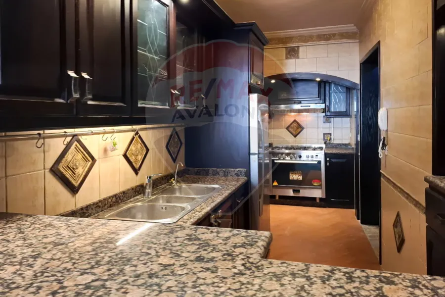 Apartment for sale 190 m Rushdi (second number from the tram)