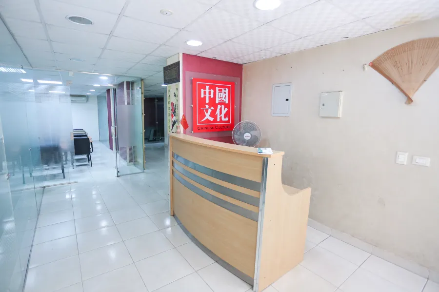 مكتب مفروش للايجار 200 م سيدى بشر بحرى ( ش علي هيبة )